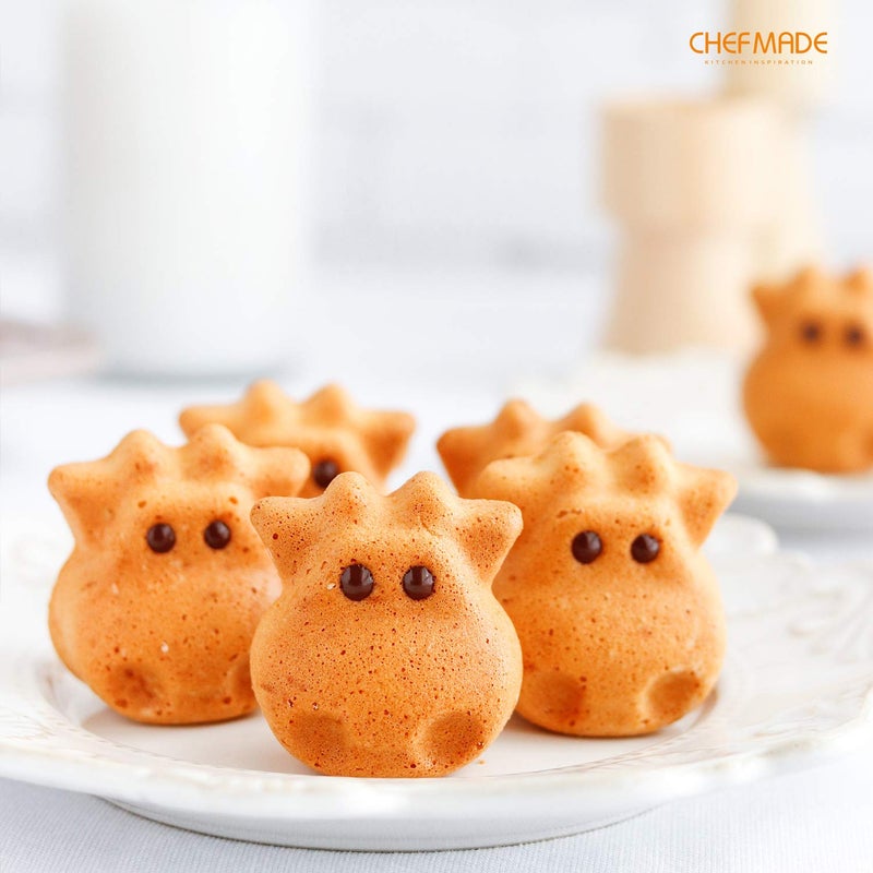 CHEFMADE Cows Cake Pan, 12-Cavity Non-Stick Animal Muffin Bakeware for Oven Baking (Champagne Gold) - Image 3